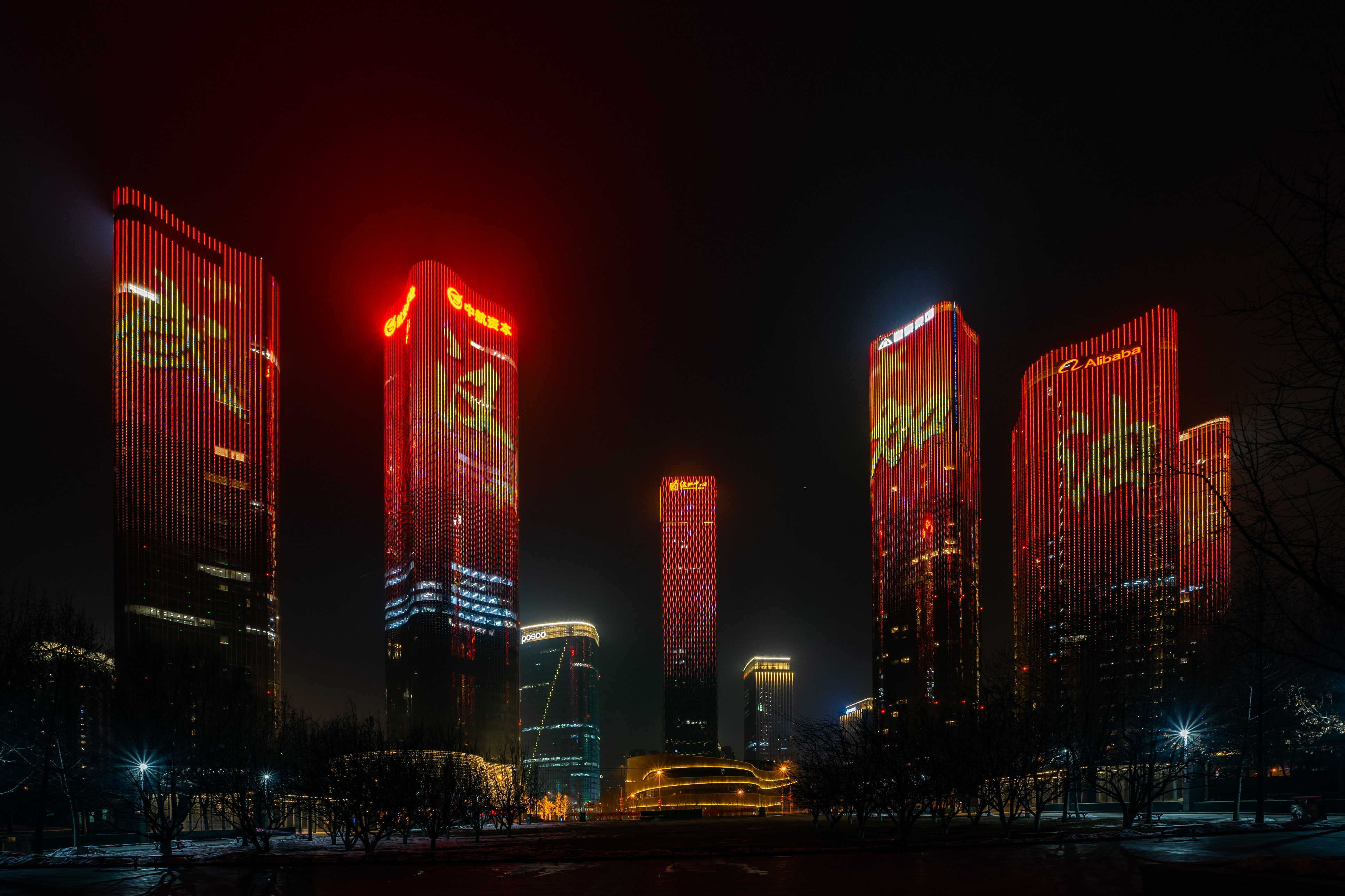 武汉加油  王晓静摄.jpg